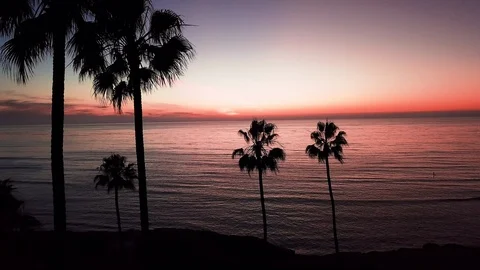 Aerial Shot of Sunset on the Beach of Point Loma, San Diego. 스톡 동영상 89934711