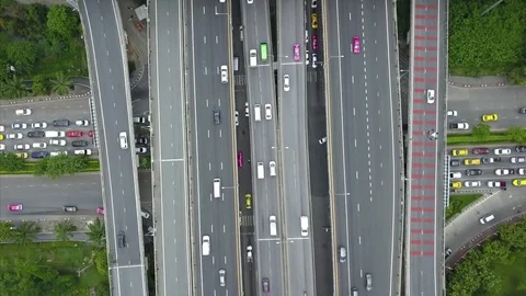 Aerial shot view from the drone on the road junction Vidéo 77981817