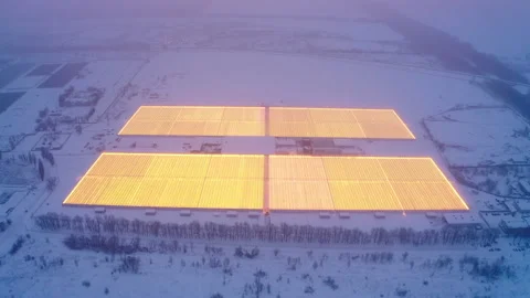 Aerial side view of large industrial greenhouses for growing plants in winter 스톡 동영상 149696959