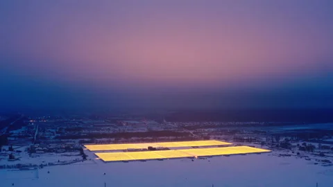 Aerial side view of large industrial greenhouses for growing plants in winter 스톡 동영상 149776450