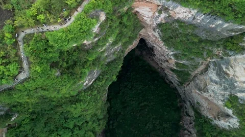 Aerial Steep Vertical Cliffs Longgang National Geological Park Yunyang Vídeo Stock 334694692