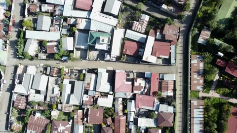 Aerial straight down view of the densely populated city of Dessie, Ethiopia 스톡 동영상 340343420