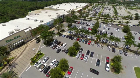 Aerial strip mall Ft Myers Stock Footage