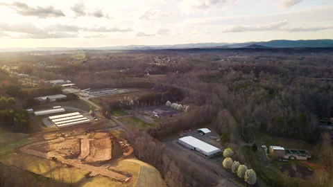 Aerial Sunset Push Forward Over Blue Ridge Mountains – 4K 30fps Stock-Footage 318922499