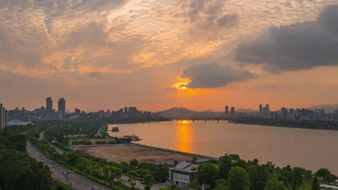 Aerial sunset view of the Han river  with Seoul city skyline Stock Footage 201382016