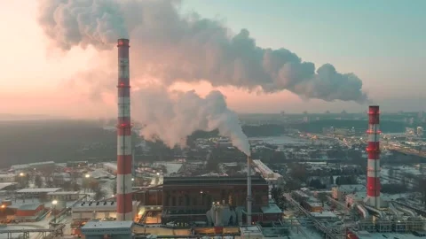 Aerial sunset view of heating plant and thermal power station 스톡 동영상 254996702