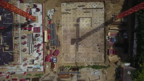 Aerial survey of the construction of a multi-storey building Stockbeeldmateriaal 198737450