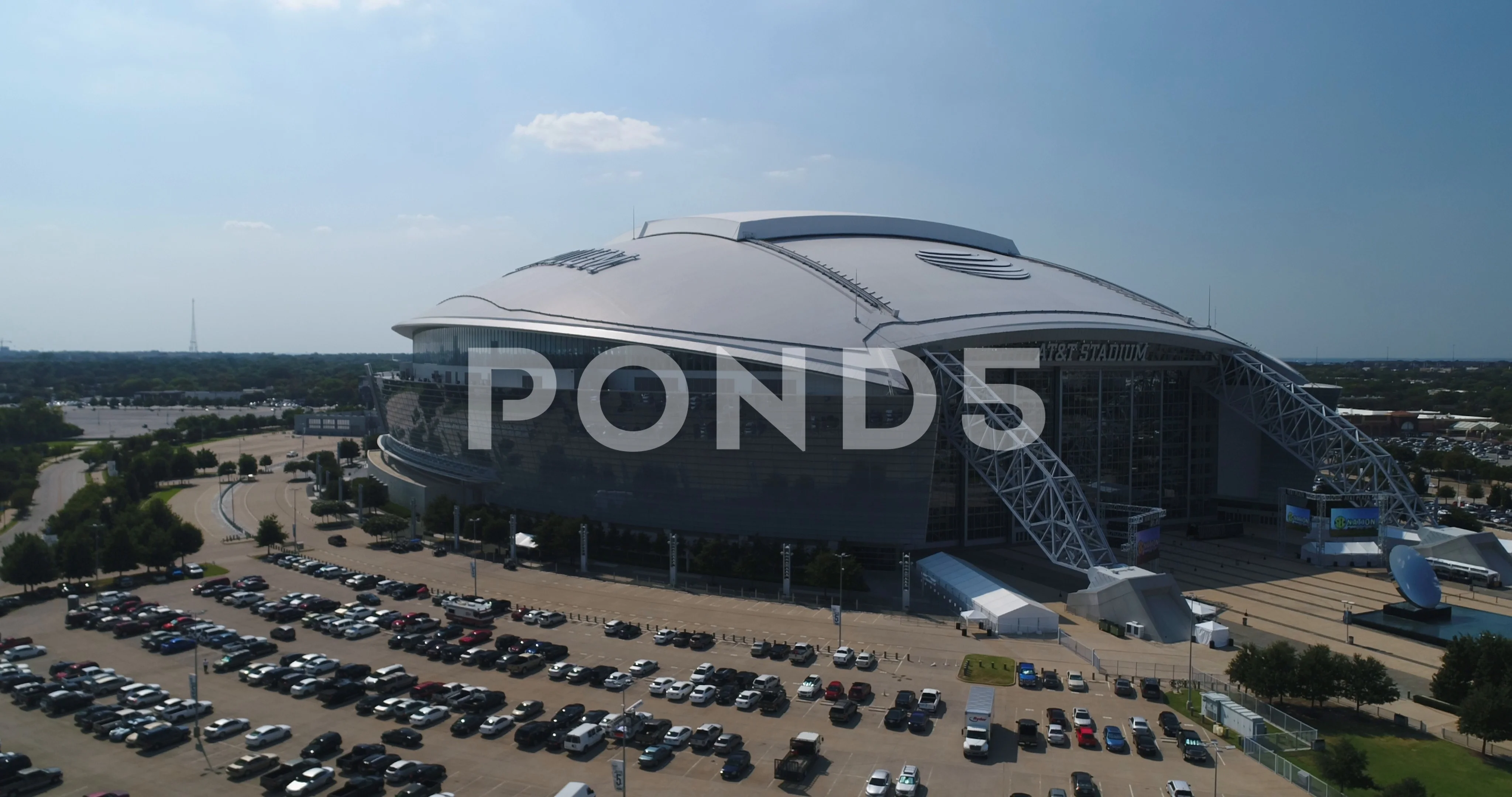 Att Stadium Home To The Nfls Dallas Cowboys Stock Photo - Download Image  Now - Stadium, American Culture, Bowl - iStock