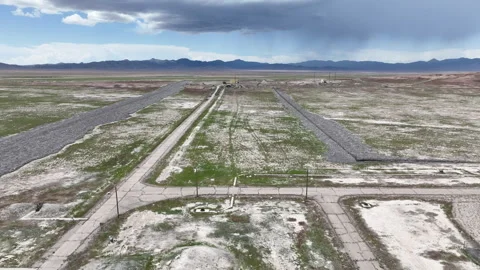 Aerial Tekoi solid fuel rocket motor test complex Utah pull 3 4K 스톡 동영상 243481494