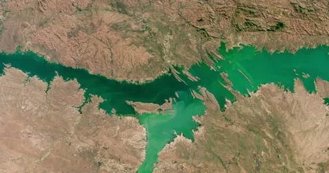 Aerial time lapse of a shrinking Lake Cahora Bassa, Mozambique  Stock-Footage 71135256