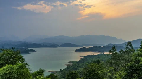 Aerial time lapse view of the Ratchaprapha dam Stock Footage 182946111