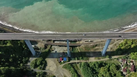 Aerial top down 4k view car driving. drone shot flying over road. Top Down Vidéo 143904771