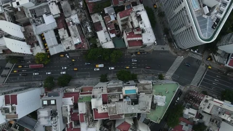 Aerial top down view of city street in Buenos Aires, South America Vidéo 153369723