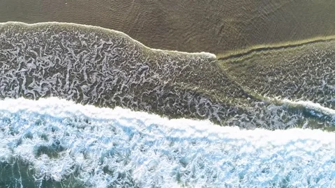 Aerial Top Down View of a Large Breaking Wave The Concept of Power Vídeo Stock 327836698