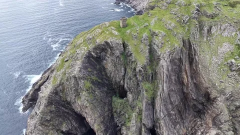 Aerial top down view of a lookout tower in County Donegal. Stock Footage 342714230