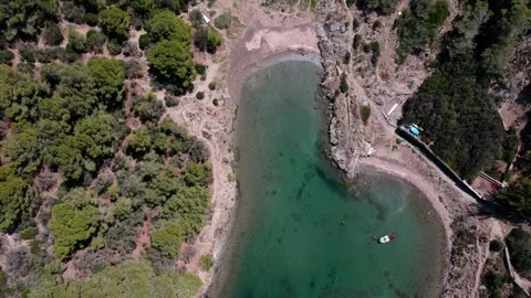 Aerial top down view of mountains and the Mediterranean Sea in Port Lligat .. Vídeos de archivo 245931476