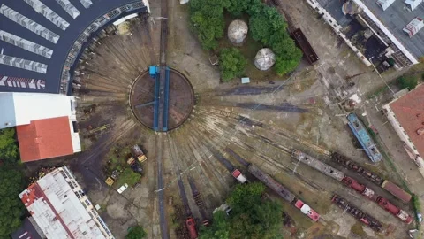 Aerial top down view to old roundhouse and locomotive garage in Burgas 스톡 동영상 318645053