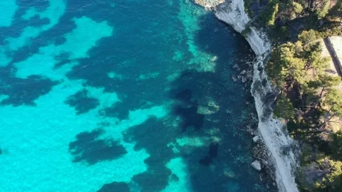 Aerial top down view of the rocky coast at Milia beach in Alonnisos island, G 스톡 동영상 201817845