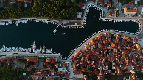 Aerial top down view of stari grad bay in croatia Stock Footage 335792539