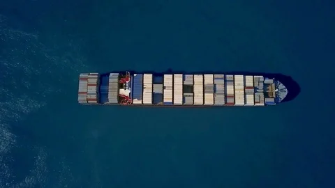 Aerial top view of container ship Video stock 122559337