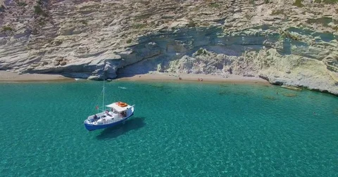 Aerial top view of nice beach in greek Видео 77819142