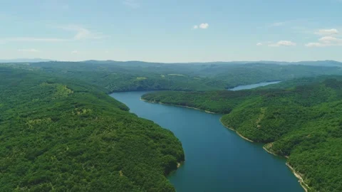 Aerial top view over river Arda,Rodopha planina 스톡 동영상 167721595