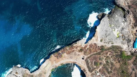 Aerial topdown view of Broken Beach on Nusa Penida 스톡 동영상 150095508