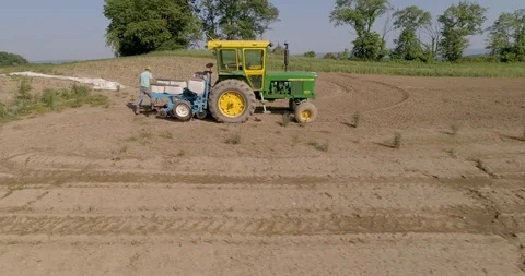 Aerial Tractor 18 库存影片 90350444