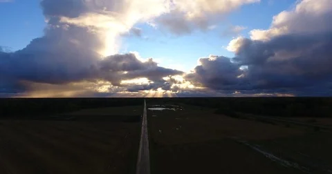 Aerial vertical camera landing down Vídeo Stock 80857853