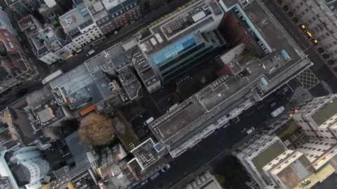 Aerial vertical view of buildings rooftops London city centre streets Stock-Footage 125996603