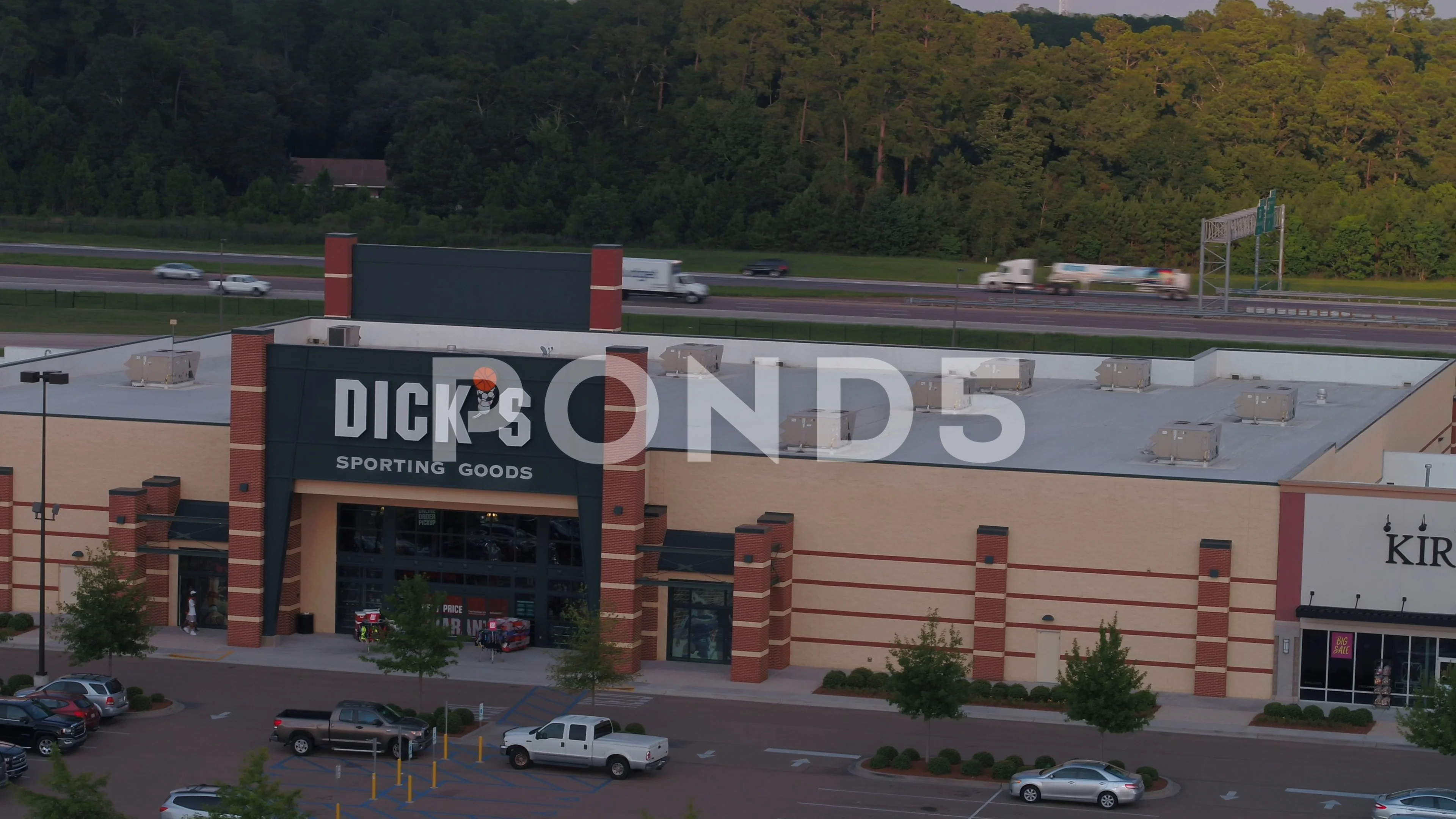 dick's sporting goods drones