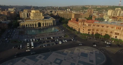 Aerial Video Flyover of Down Town Yerevan, Armenia 動画素材 100926074