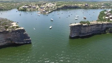 Aerial video of Hell's Gate on Possum Kingdom Lake. Stockbeeldmateriaal 85676054