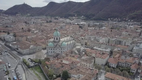 Aerial video shooting with drone on Como Stock Footage 115879548