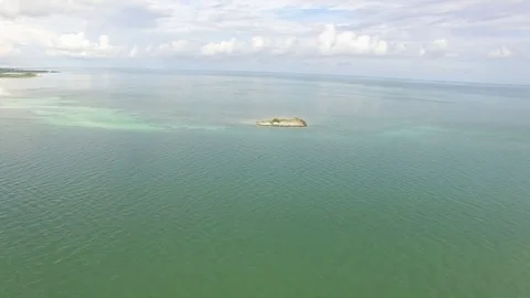 Aerial video of Trinity's Key Stockbeeldmateriaal 79414840