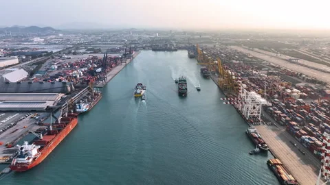 Aerial  view of 2 cargo ship carrying container running opposite in the inter Stock Footage 171672928