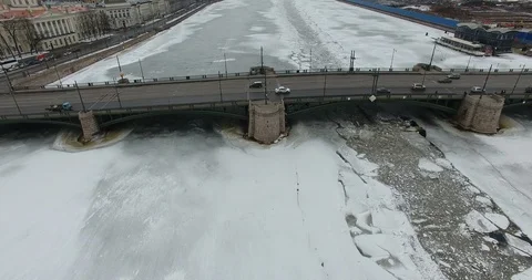 Aerial view. 4K OLD BRIDGE PETERSBURG. Flying on a quadcopter. Winter Video stock 103637882