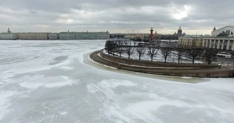 Aerial view. 4K OLD BRIDGE PETERSBURG. Flying on a quadcopter. Winter Video stock 103642465