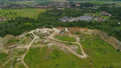 Aerial view of an abandoned mining quarry in Germany im Landkreis Dillingen Video stock 284983982