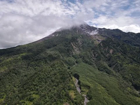 Aerial view of active Merapi mountain with clear sky in Indonesia 스톡 사진
