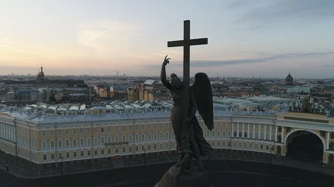 Aerial view on Alexander column and Palace Square in Saint-Petersburg in Russia. Stock Footage 89133779
