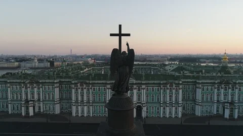 Aerial view on Alexander column and Palace Square in Saint-Petersburg in Russia. Stock Footage 89135158