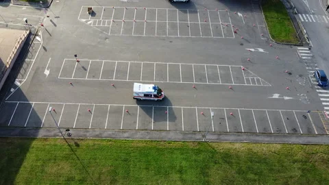 Aerial view Ambulance training exercise for Covid19 pandemic emergency Vídeos de archivo 144113261