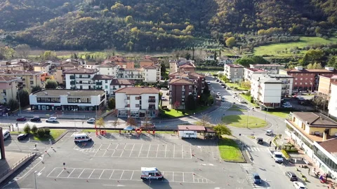 Aerial view Ambulance training exercise for Covid19 pandemic emergency Vídeos de archivo 144113833