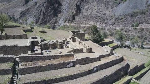 Aerial view of Ancient Peruvian Inca Ruins Ollantaytambo. Stock Footage 79784749
