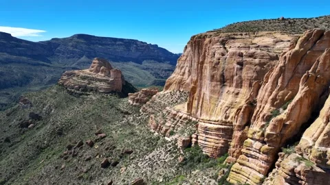 Aerial view of Apache Trail and Canyon Lake, United States. Stock-Footage 320165451