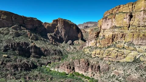 Aerial view of Apache Trail, United States. 库存影片 320165603