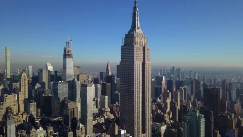 Aerial view around the Empire state building, in sunny New York, USA - 動画素材 187039287