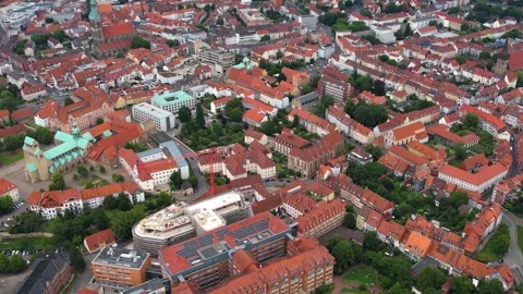 Aerial view around the old town of the city Hildesheim Vídeos de archivo 306018468