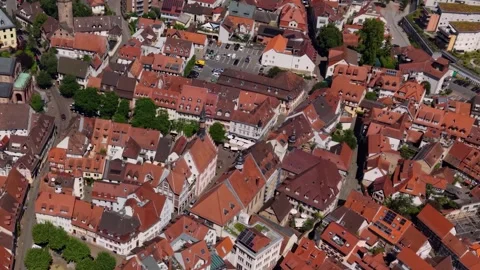 Aerial view around the old town city Weinheim in Germany 库存影片 336512346